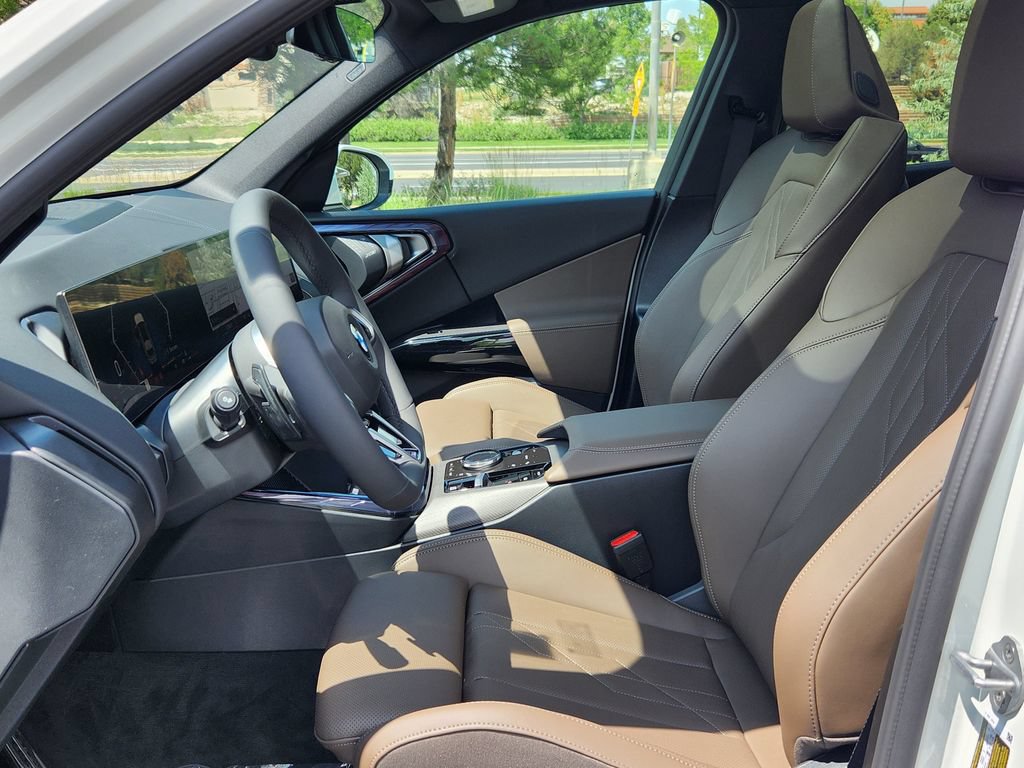 New 2026 BMW X3 xDrive30i w/ M Sport Package AWD/4WD image 9