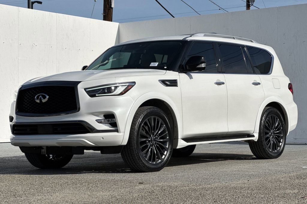 Certified 2024 INFINITI QX80 Premium Select w/ Cargo Package image 7