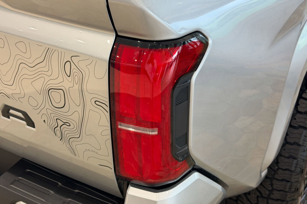 New 2026 Toyota Tacoma SR5 AWD/4WD image 10