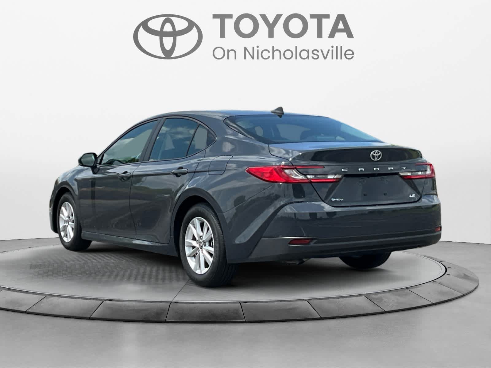 Used 2026 Toyota Camry LE FWD image 3