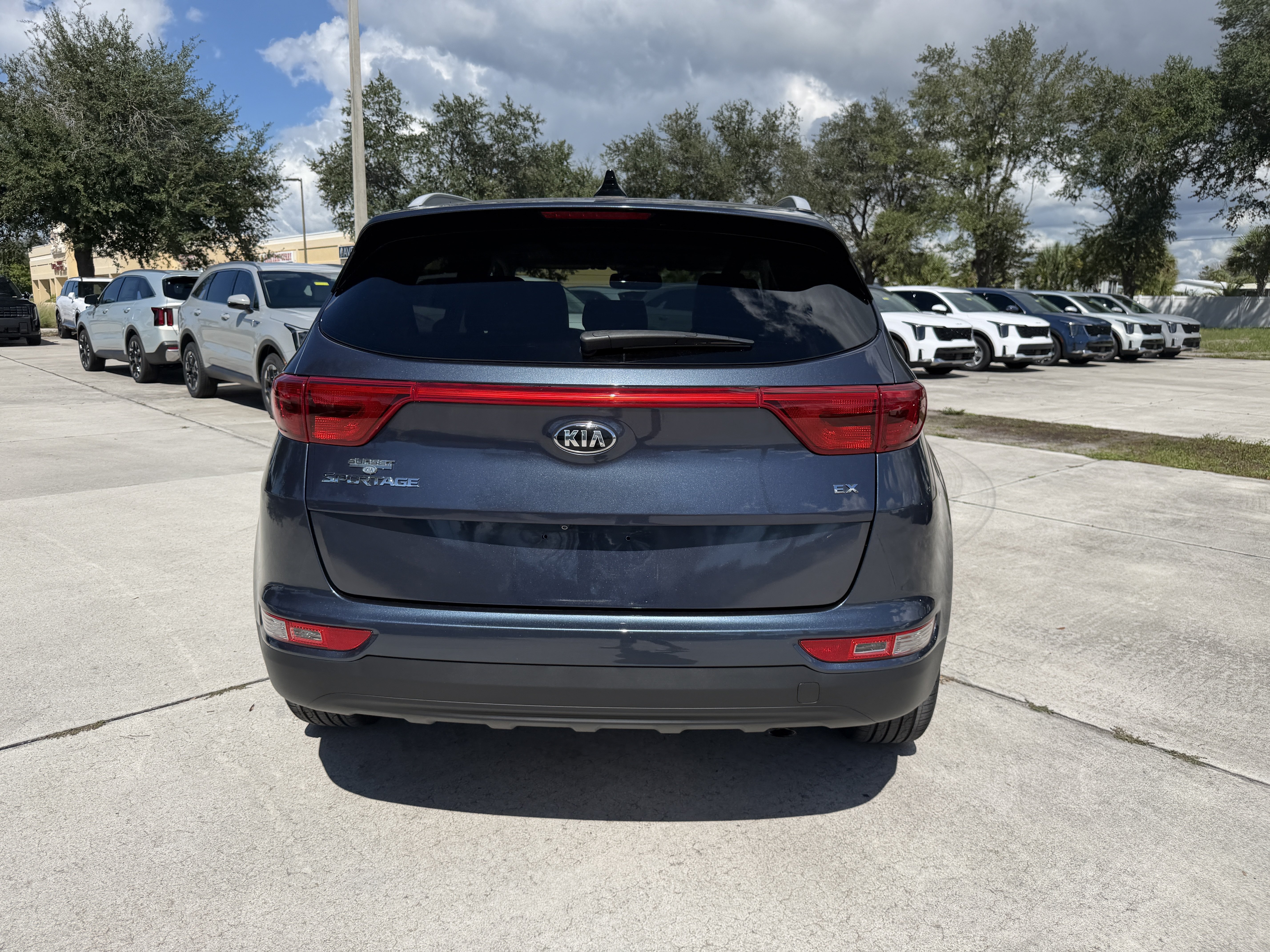 Used 2017 Kia Sportage EX w/ EX Premium Package FWD image 5
