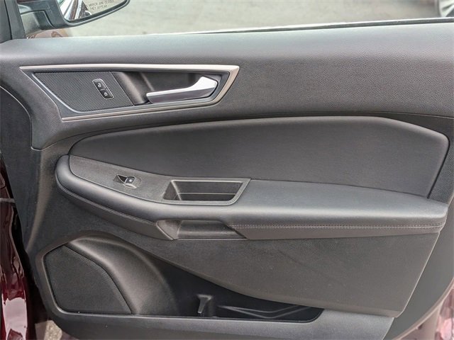 Used 2024 Ford Edge SEL image 34