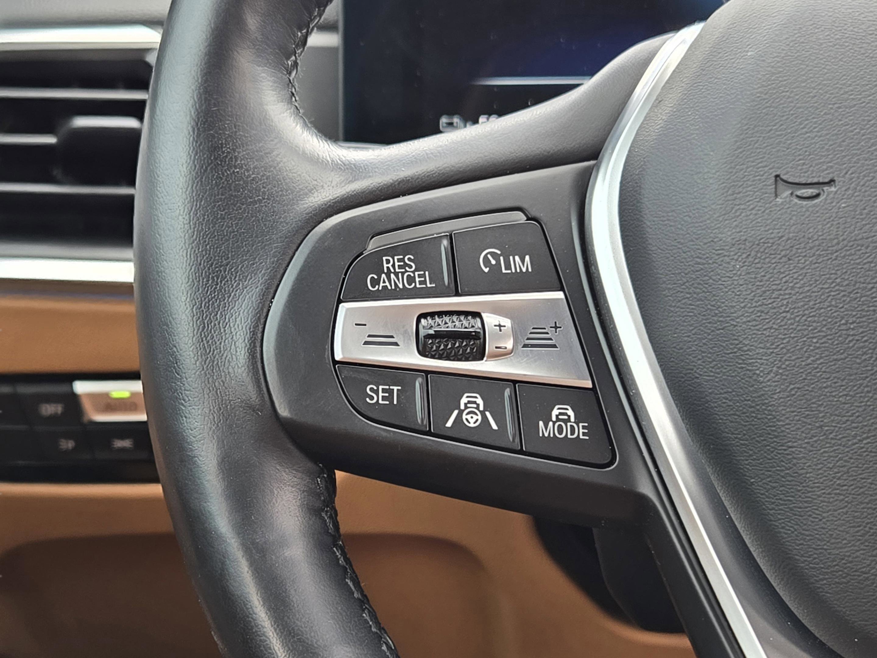 Used 2024 BMW i4 eDrive40 w/ Premium Package image 37