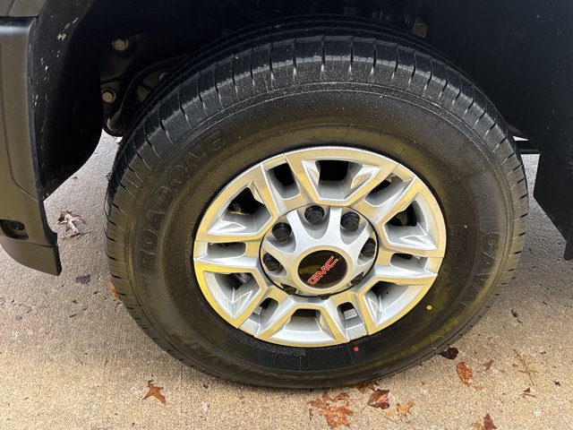 Used 2024 GMC Sierra 2500 Pro w/ Convenience Package image 10