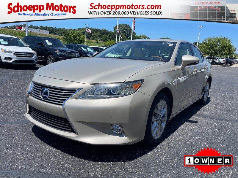 Used 2013 Lexus ES 300h w/ Luxury Pkg