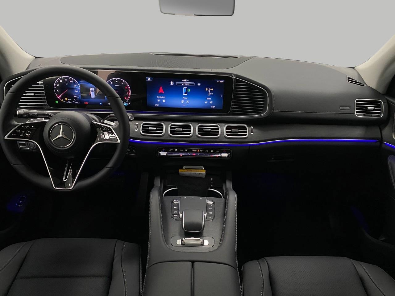 New 2026 Mercedes-Benz GLS 450 4MATIC image 23