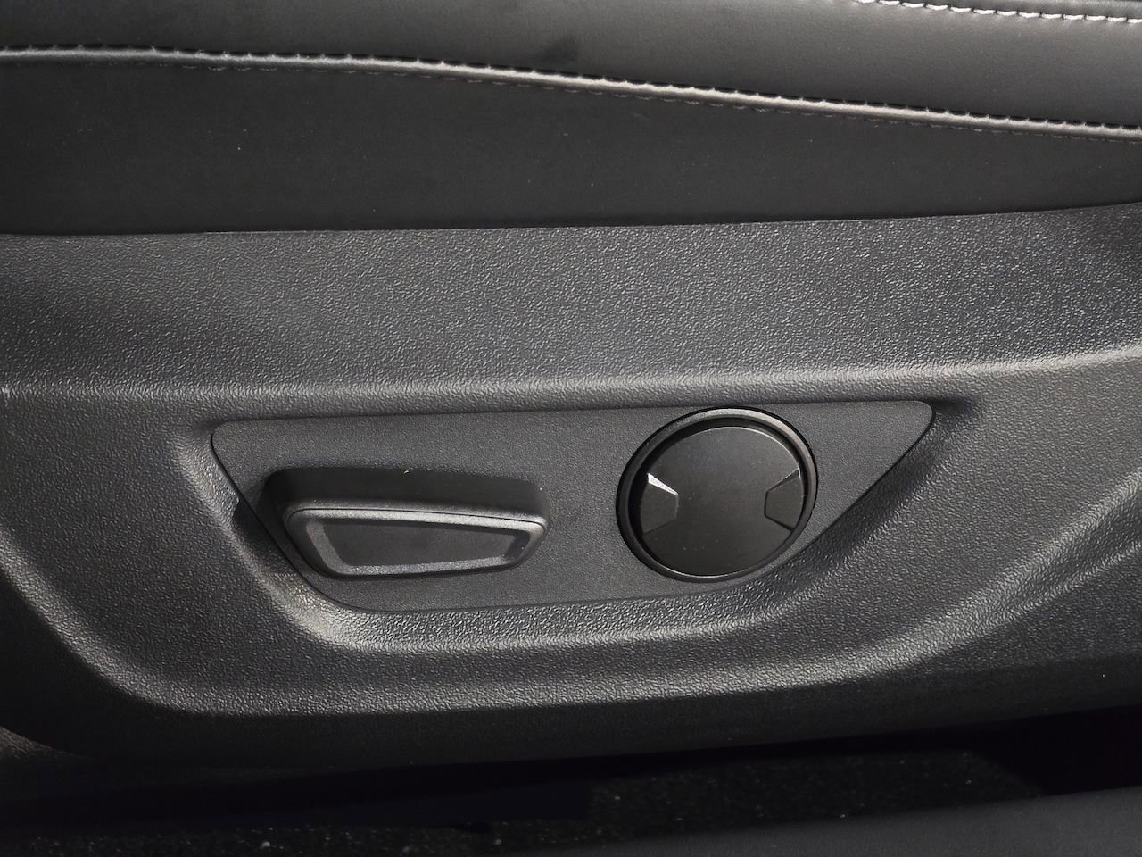 New 2026 Ford Mustang Coupe image 16