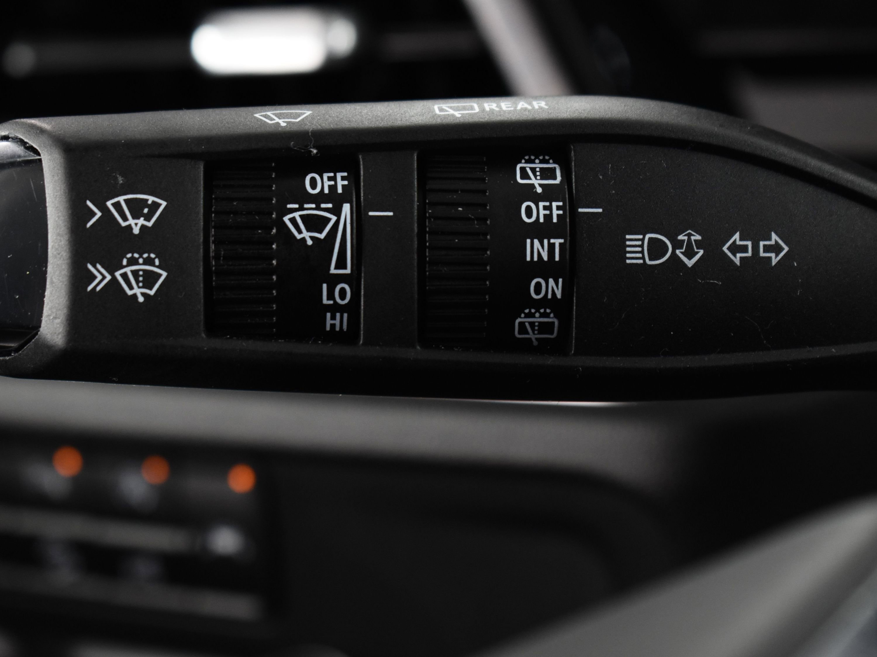 Used 2025 Chevrolet Tahoe RST w/ RST Capability Package image 40