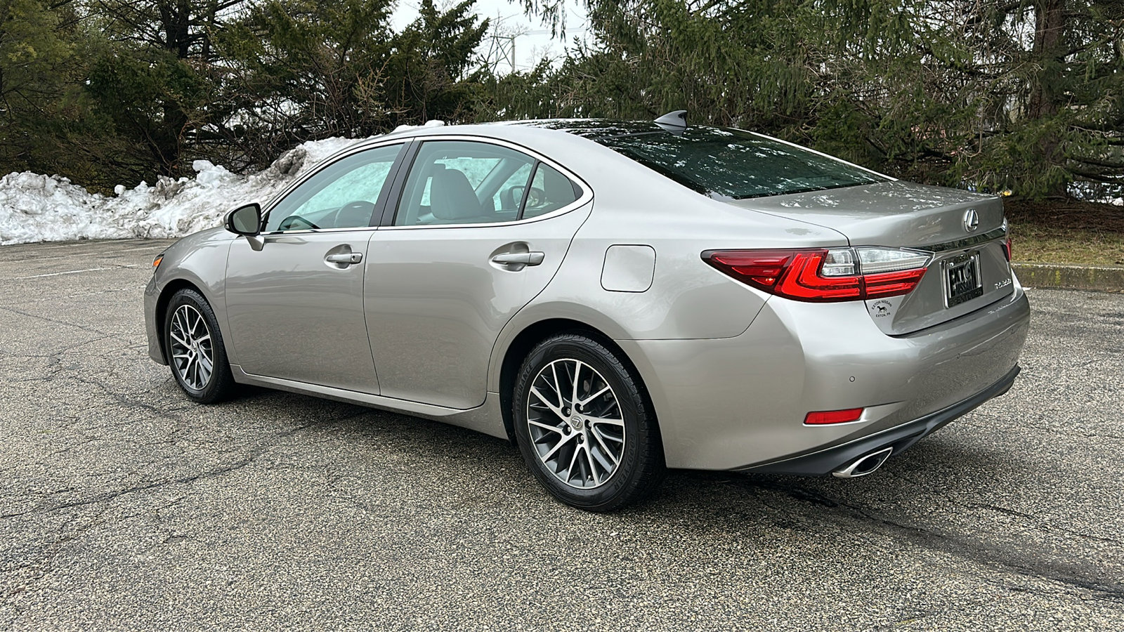 Used 2016 Lexus ES 350 image 8