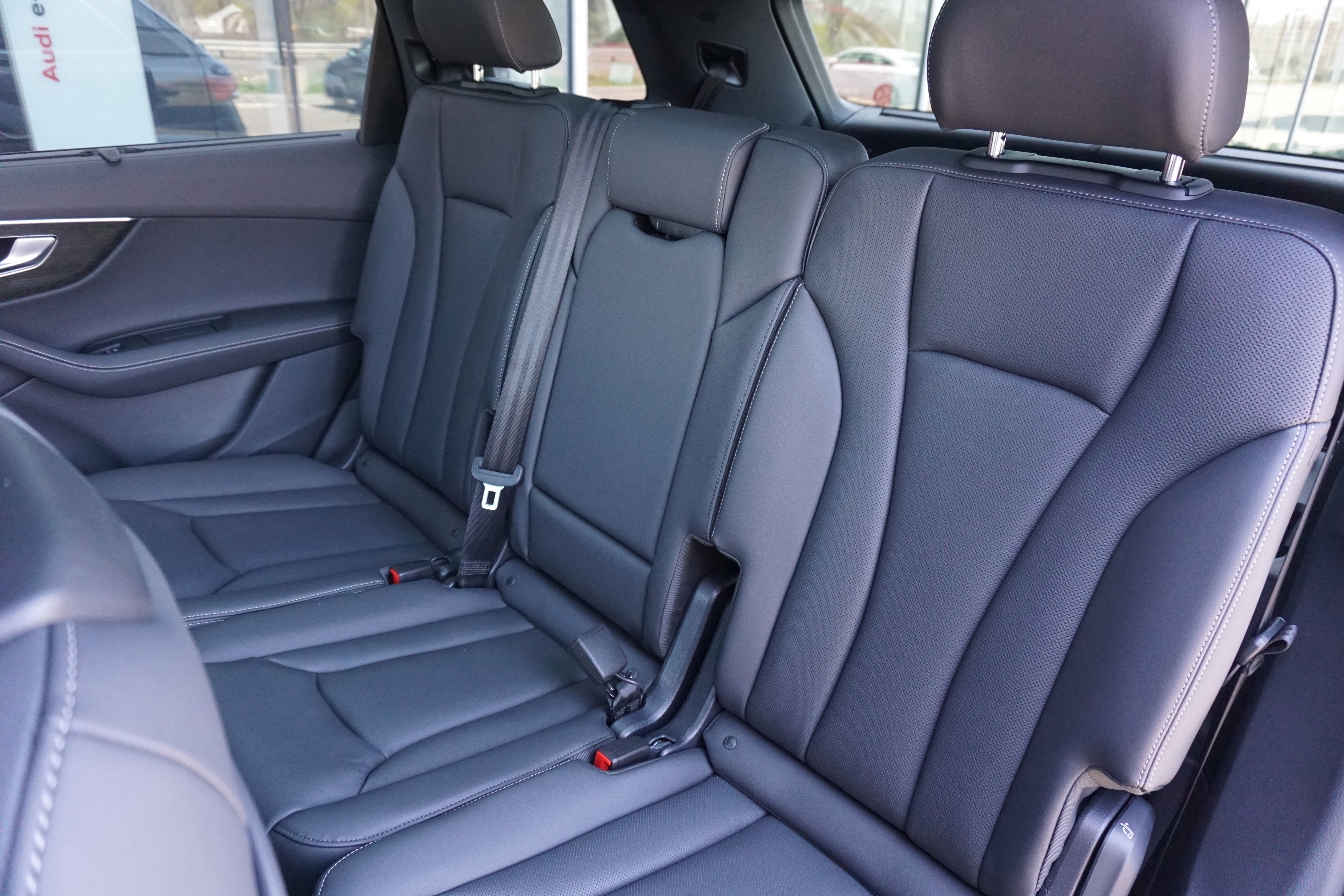 New 2025 Audi Q7 3.0T Premium Plus image 10