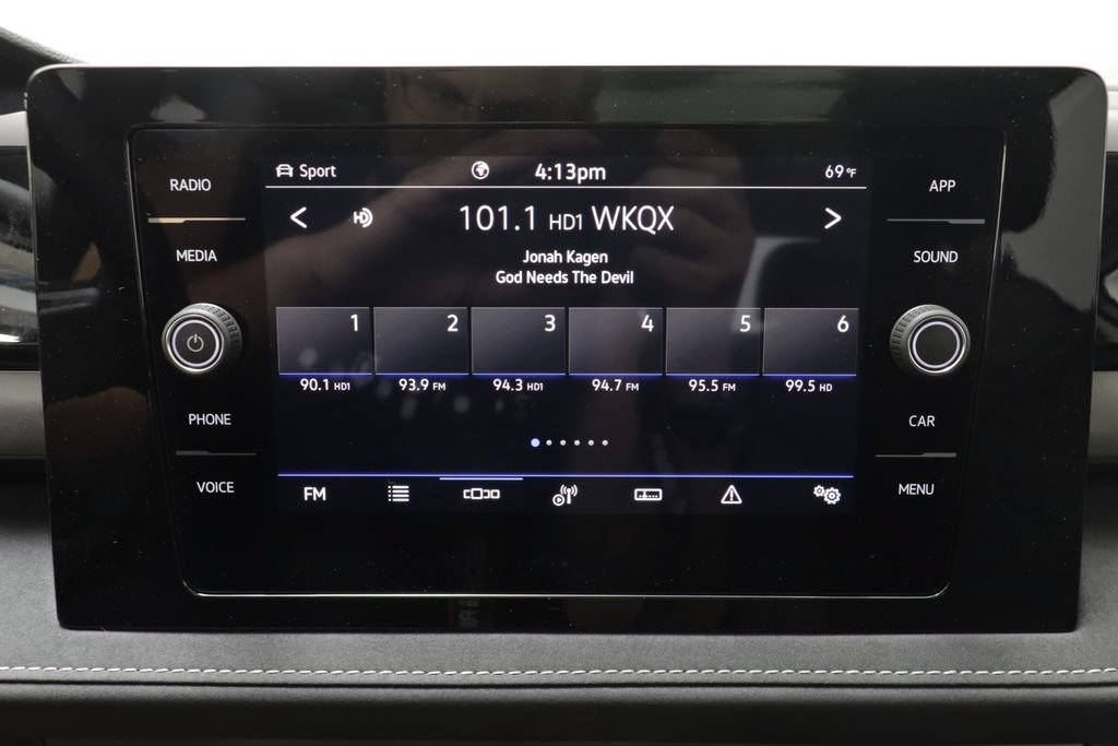 New 2026 Volkswagen Taos SE AWD/4WD image 10