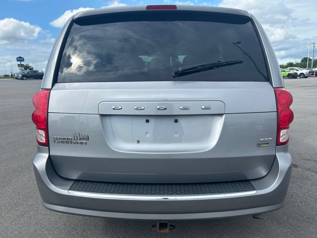 Used 2014 Dodge Grand Caravan SXT FWD image 4