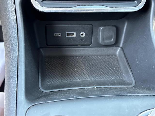 Used 2020 GMC Terrain SLE image 22