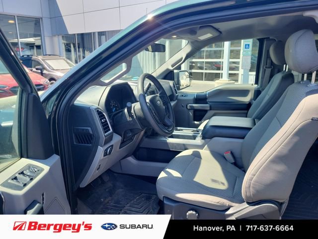 Used 2016 Ford F150 XLT RWD image 8