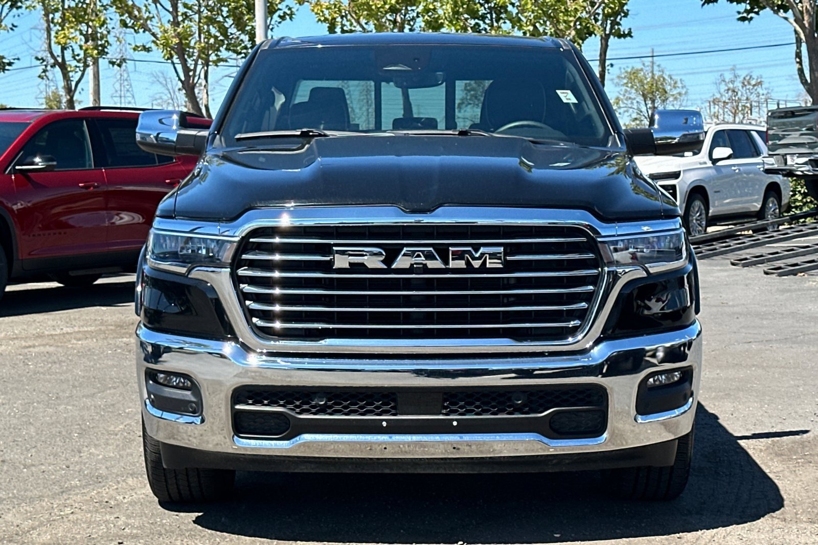 Used 2025 RAM 1500 Laramie image 9