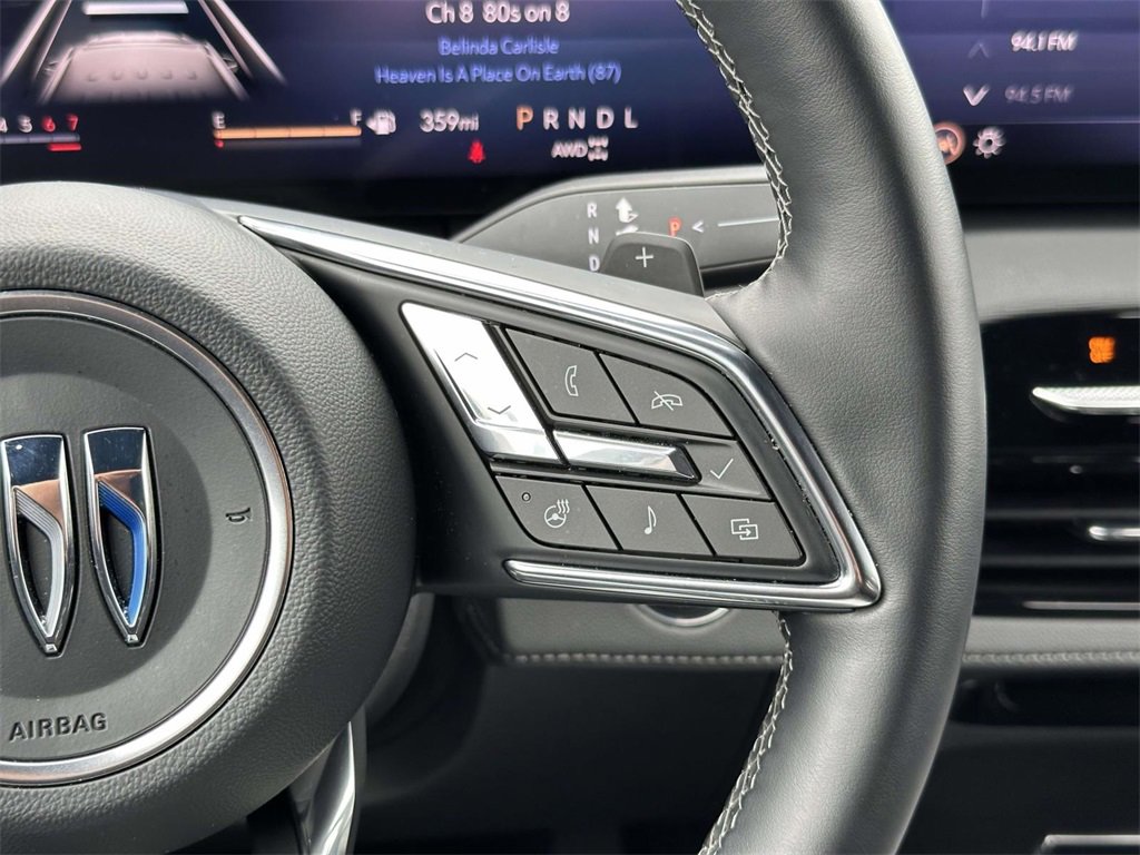 Certified 2025 Buick Enclave Preferred image 11