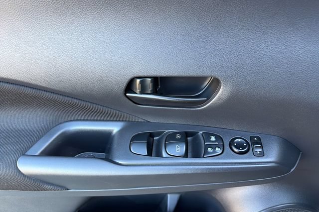 Certified 2025 Nissan Kicks Play S FWD image 11