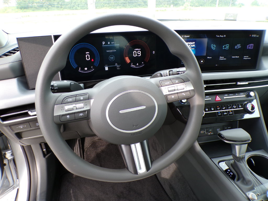 New 2026 Hyundai Sonata SE FWD image 12