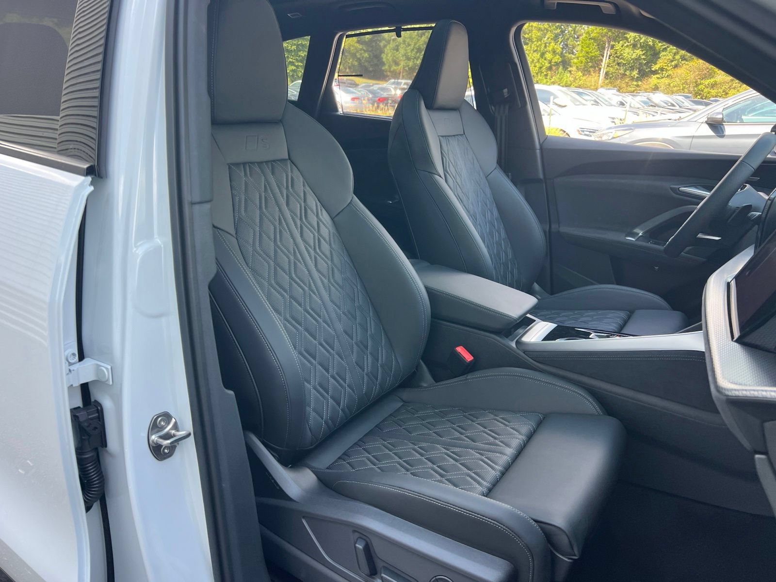 New 2026 Audi SQ5 Premium Plus AWD/4WD image 35