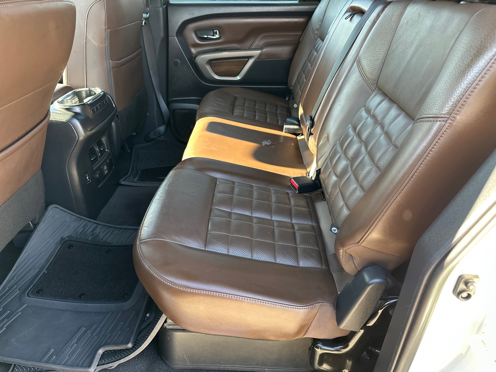 Certified 2021 Nissan Titan Platinum Reserve w/ Moonroof Package image 20