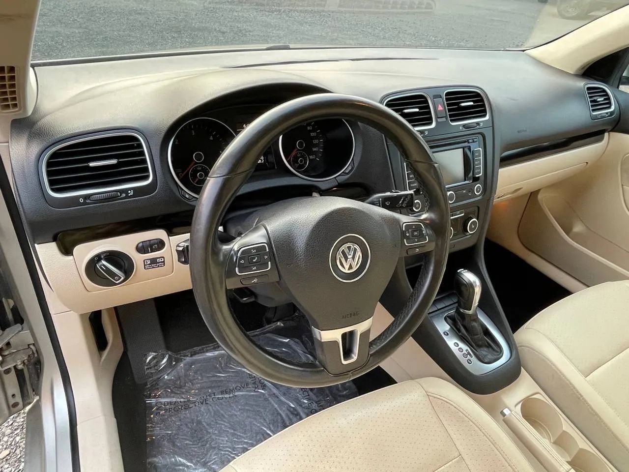 Used 2012 Volkswagen Jetta TDI image 25