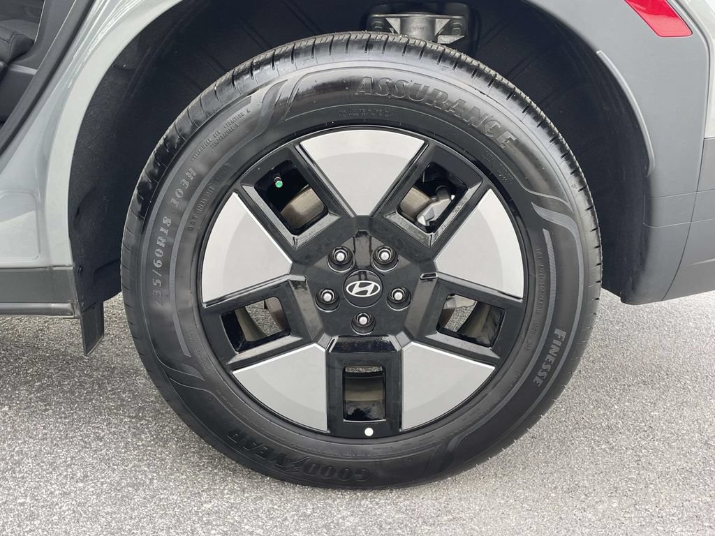 Certified 2026 Hyundai Santa Fe SE AWD/4WD image 30