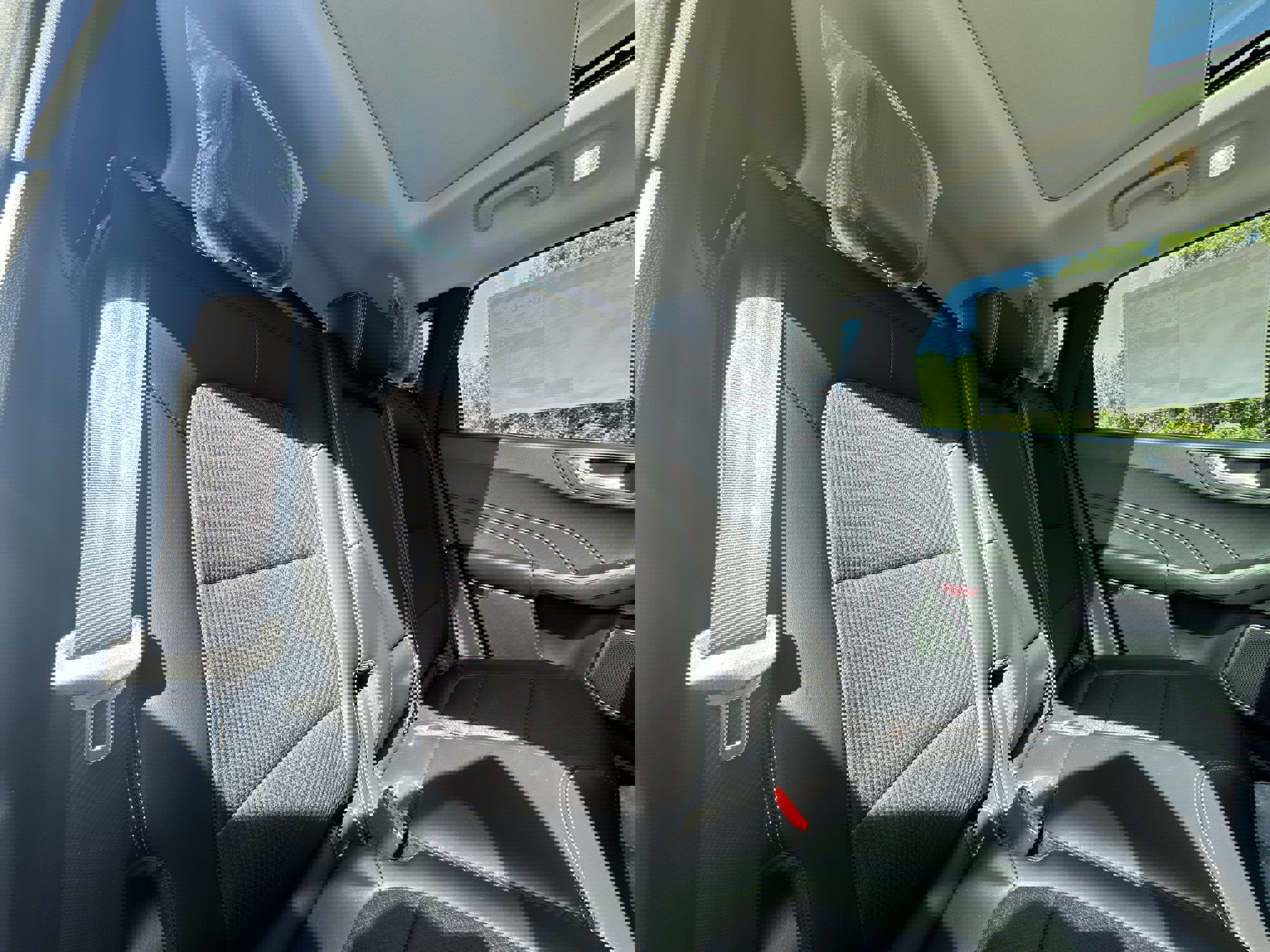 New 2025 Ford Escape SE image 30