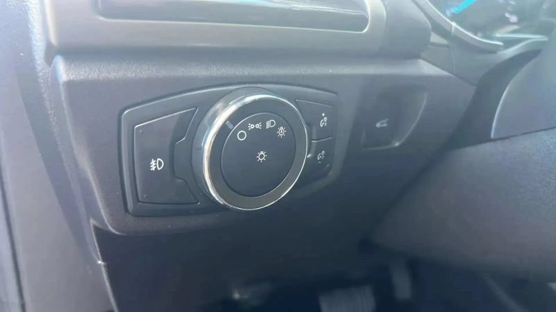 Used 2016 Ford Fusion Energi SE FWD image 20