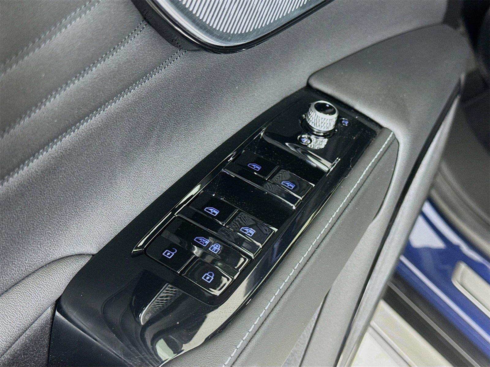 New 2025 Maserati Grecale Modena image 17