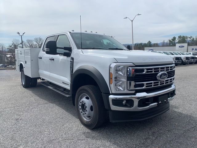 New 2026 Ford F450 XL w/ XL Chrome Package AWD/4WD image 2