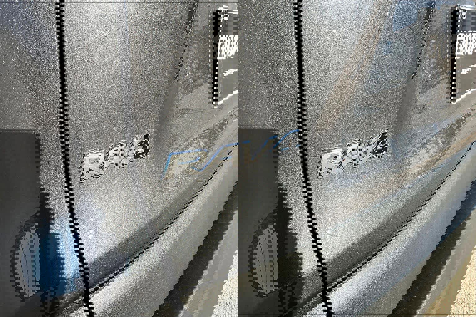 Certified 2023 Toyota RAV4 XLE image 31