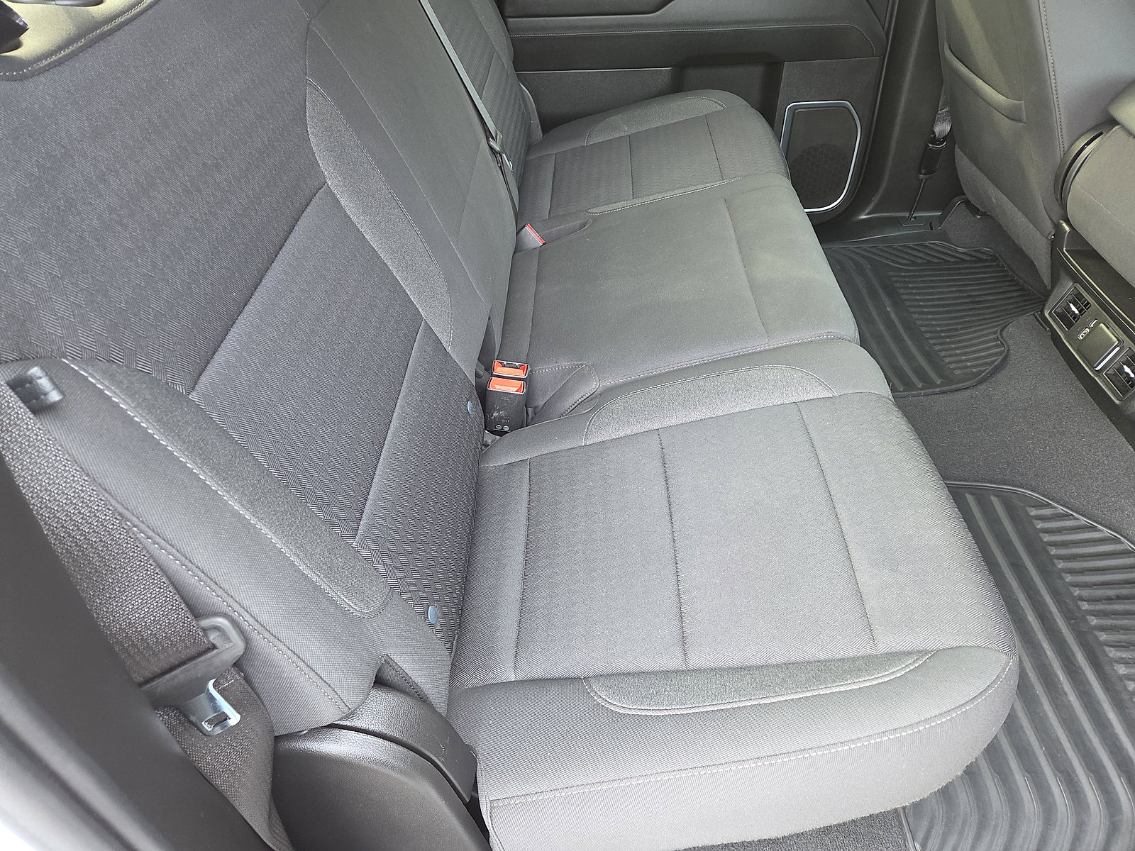 Used 2022 Chevrolet Silverado 1500 LT image 20