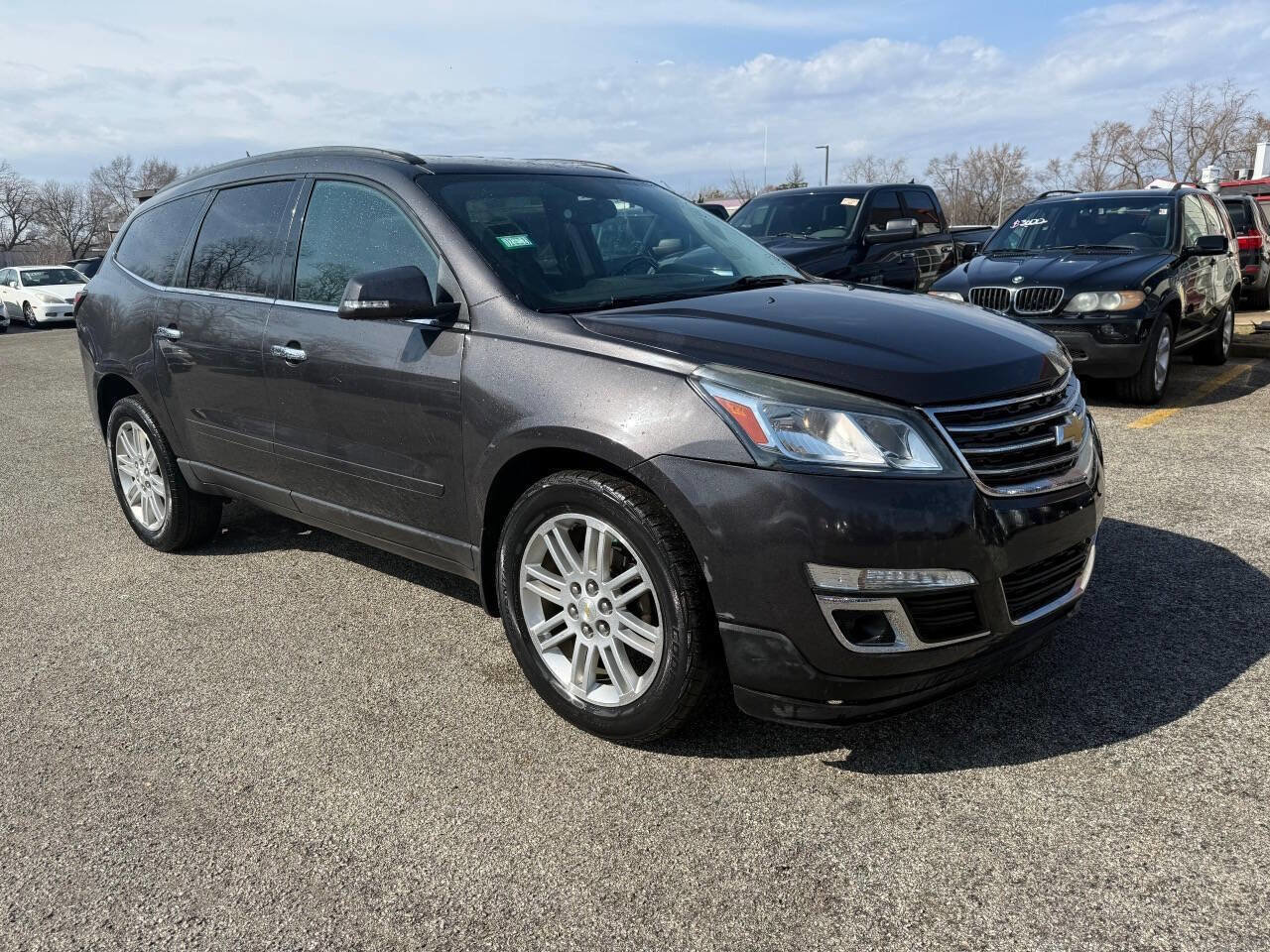 Used 2015 Chevrolet Traverse LT w/ Style and Technology Package image 3