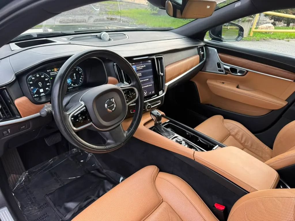 Used 2017 Volvo S90 T6 Inscription w/ Vision Package AWD/4WD image 14