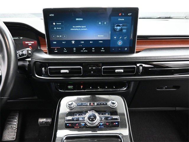 Used 2023 Lincoln Nautilus Reserve w/ Luxury Package image 20