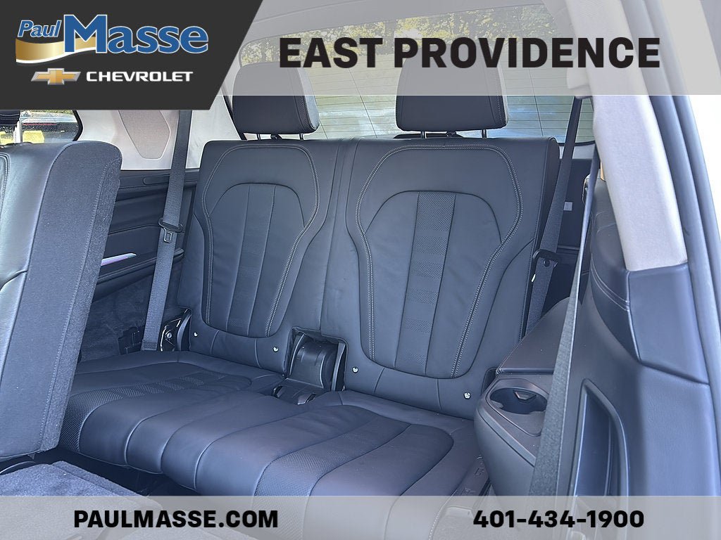 Used 2021 BMW X7 xDrive40i w/ Premium Package AWD/4WD image 17