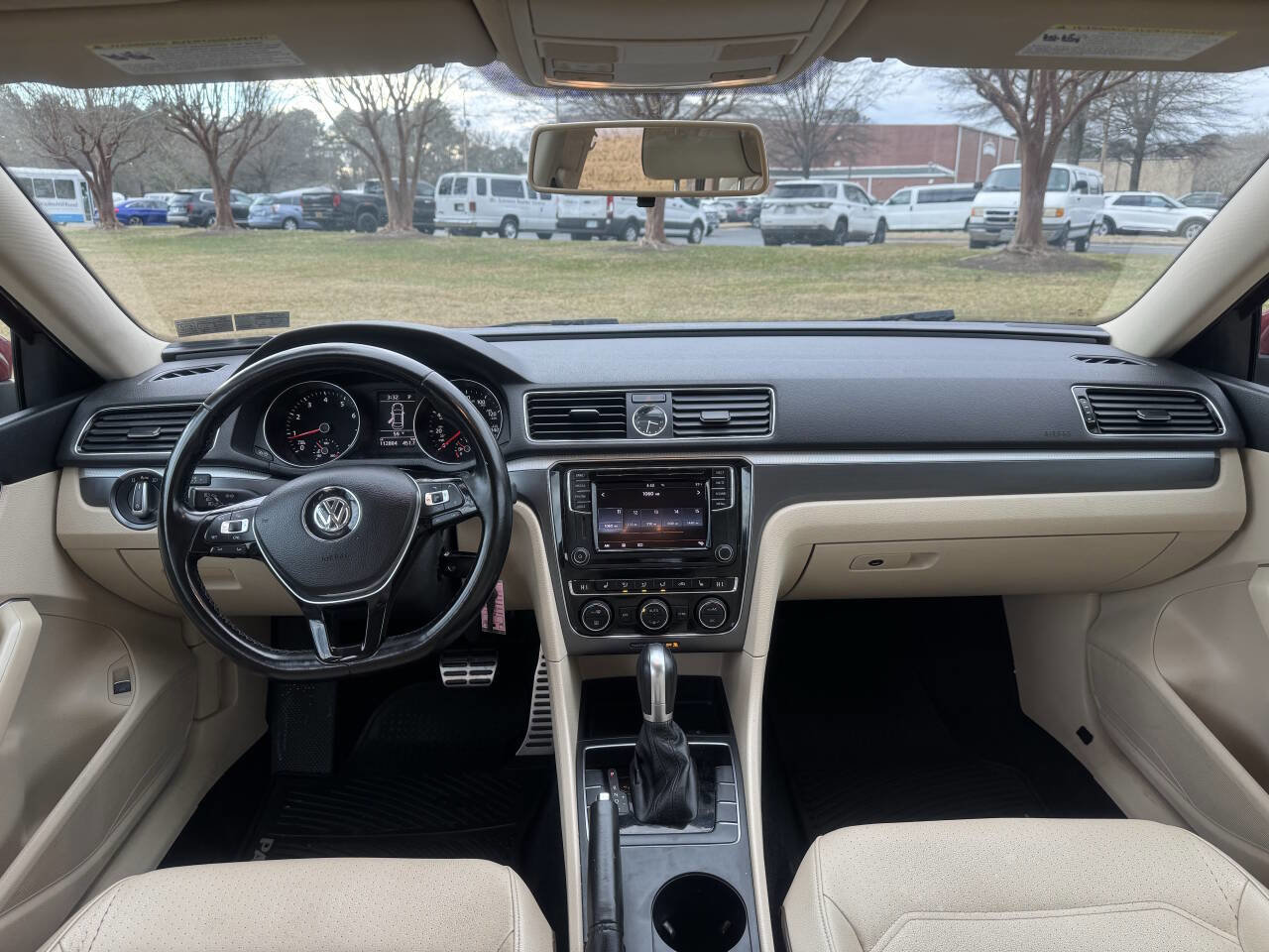 Used 2017 Volkswagen Passat 1.8T R-Line image 17