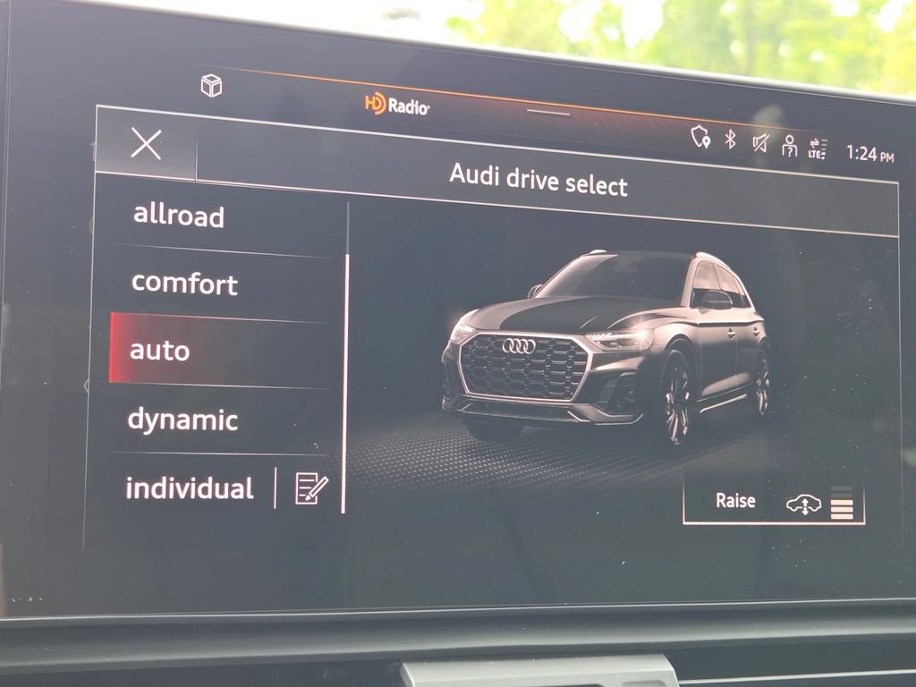 Certified 2024 Audi Q5 e Premium Plus AWD/4WD image 13