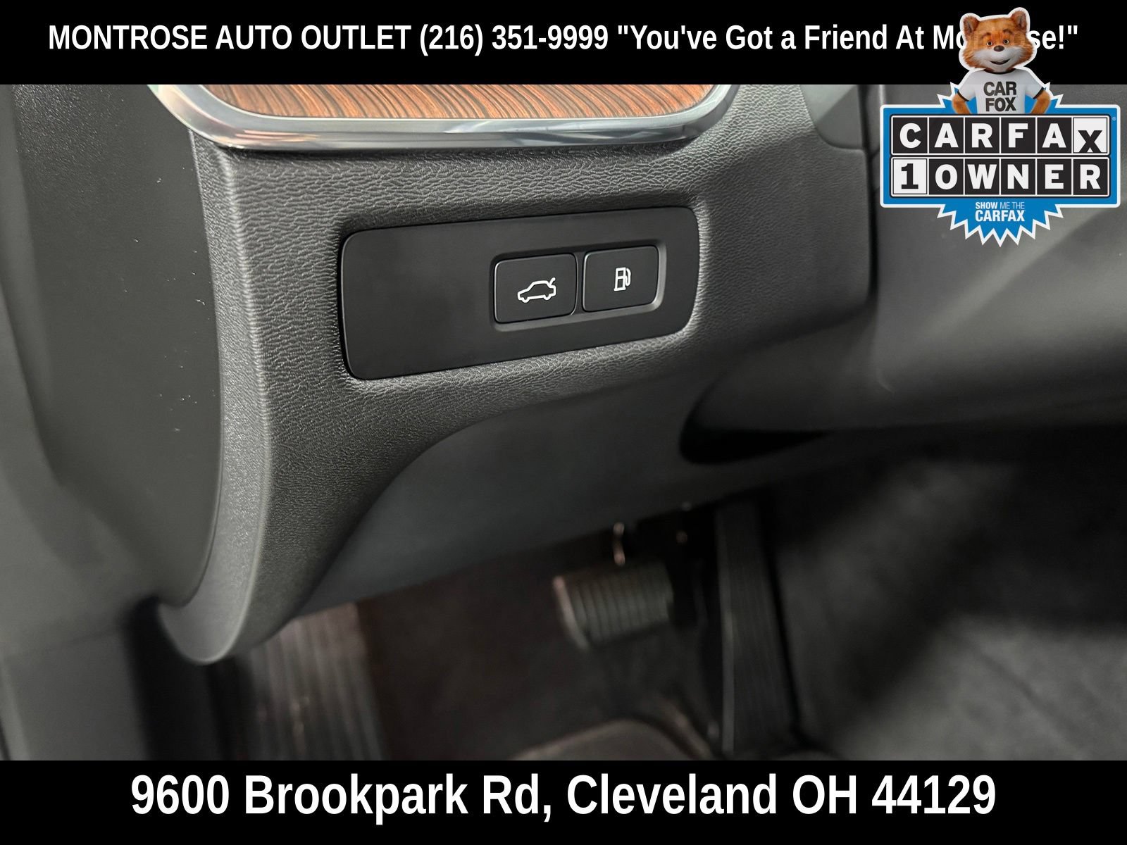 Used 2023 Volvo XC60 T8 Plus AWD/4WD image 19