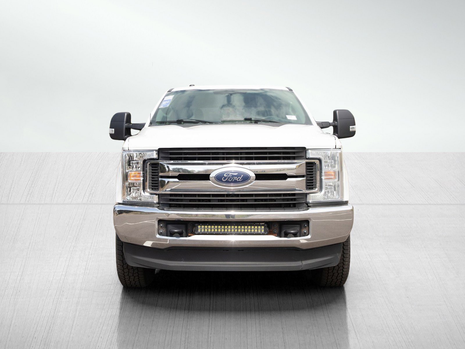 Used 2018 Ford F350 XLT AWD/4WD image 8