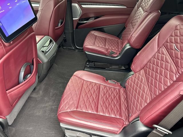 Certified 2025 Cadillac Escalade Sport w/ Touring Package AWD/4WD image 17