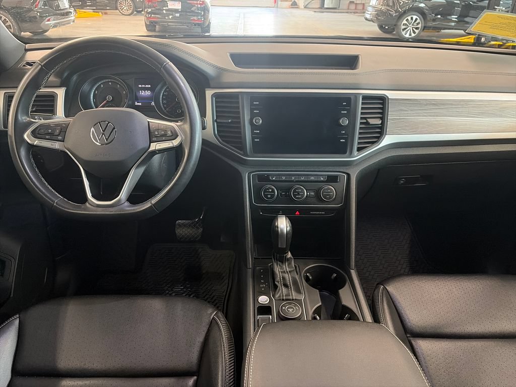 Used 2021 Volkswagen Atlas Cross Sport SE w/ Panoramic Sunroof Package AWD/4WD image 12