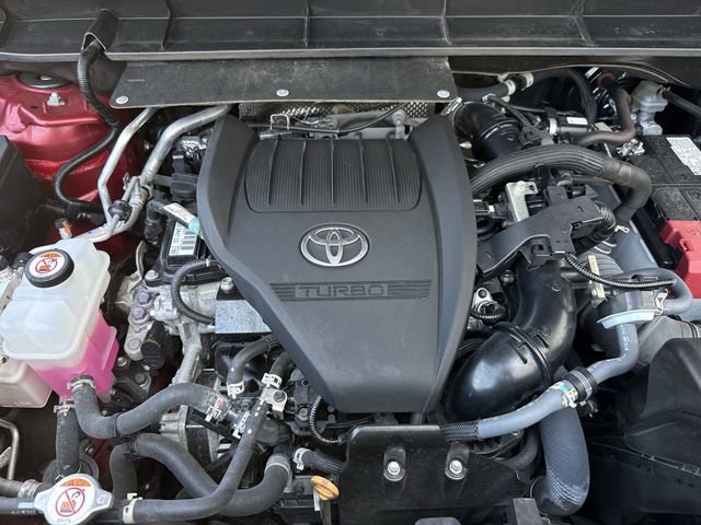 Used 2023 Toyota Highlander XLE image 38