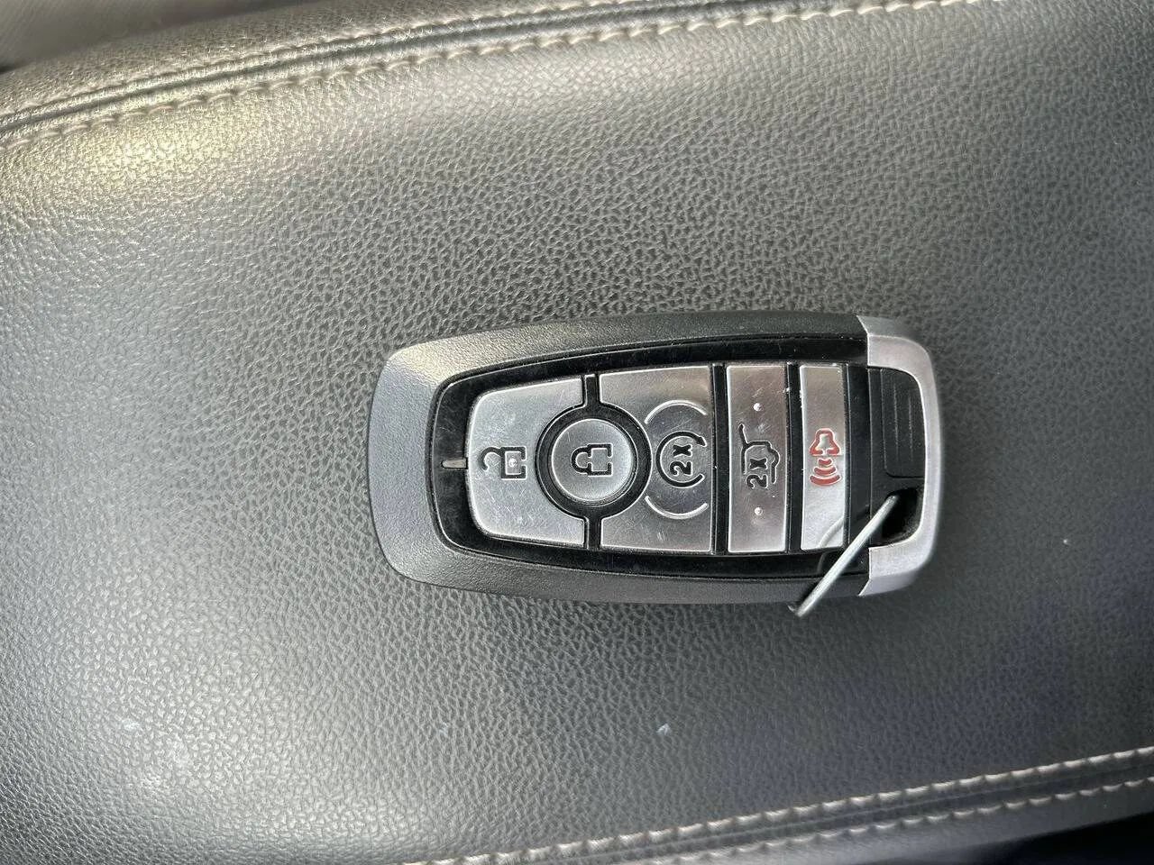 Used 2022 Ford Escape SE w/ Convenience Package AWD/4WD image 24