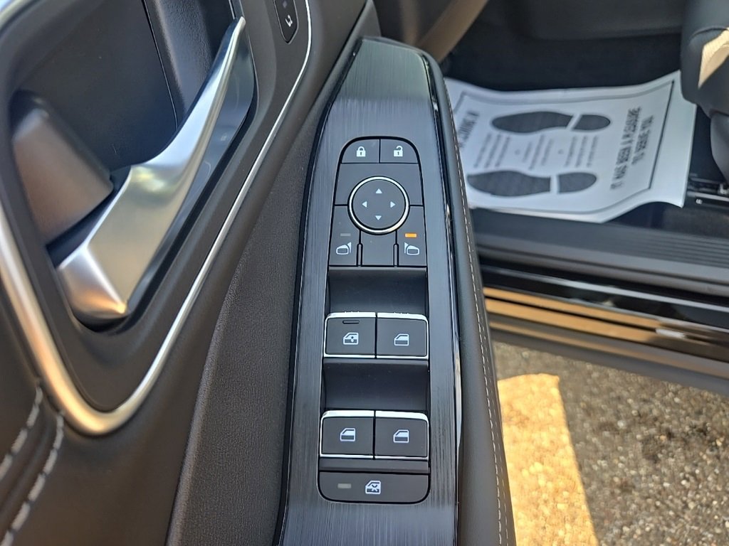 New 2026 Nissan Rogue Platinum w/ Platinum Premium Package image 13