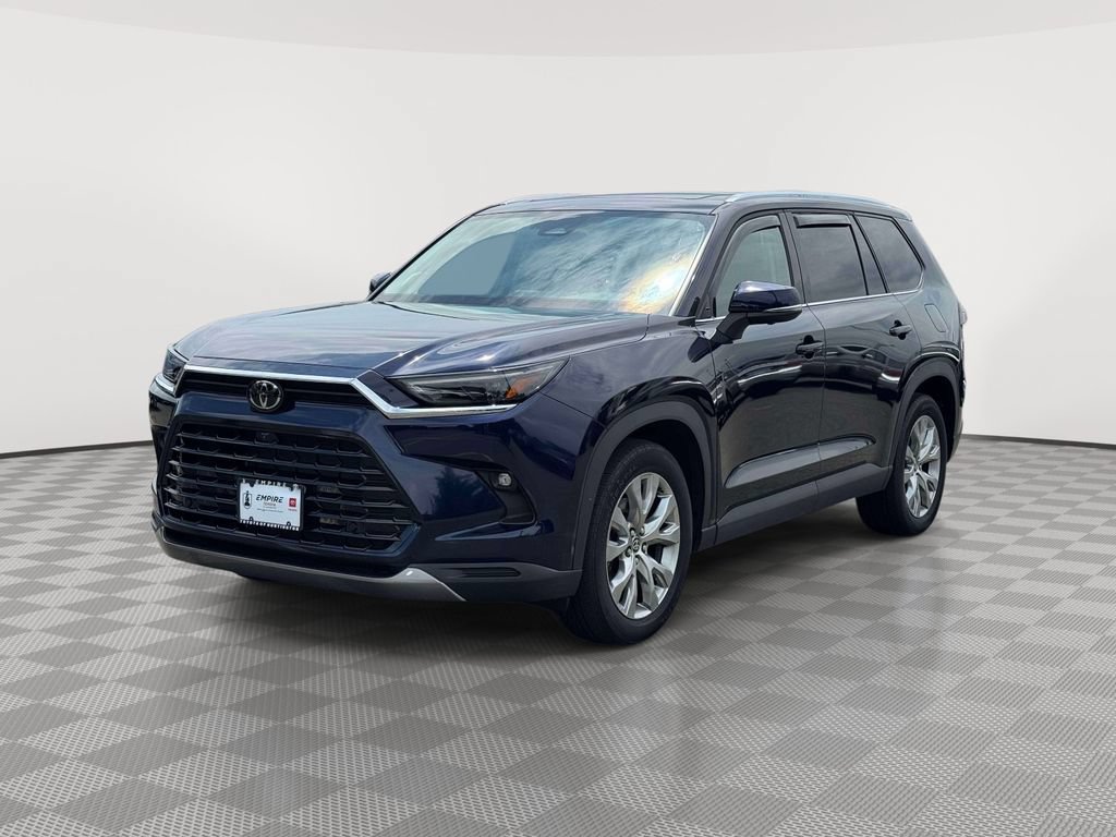 Used 2026 Toyota Grand Highlander AWD image 3