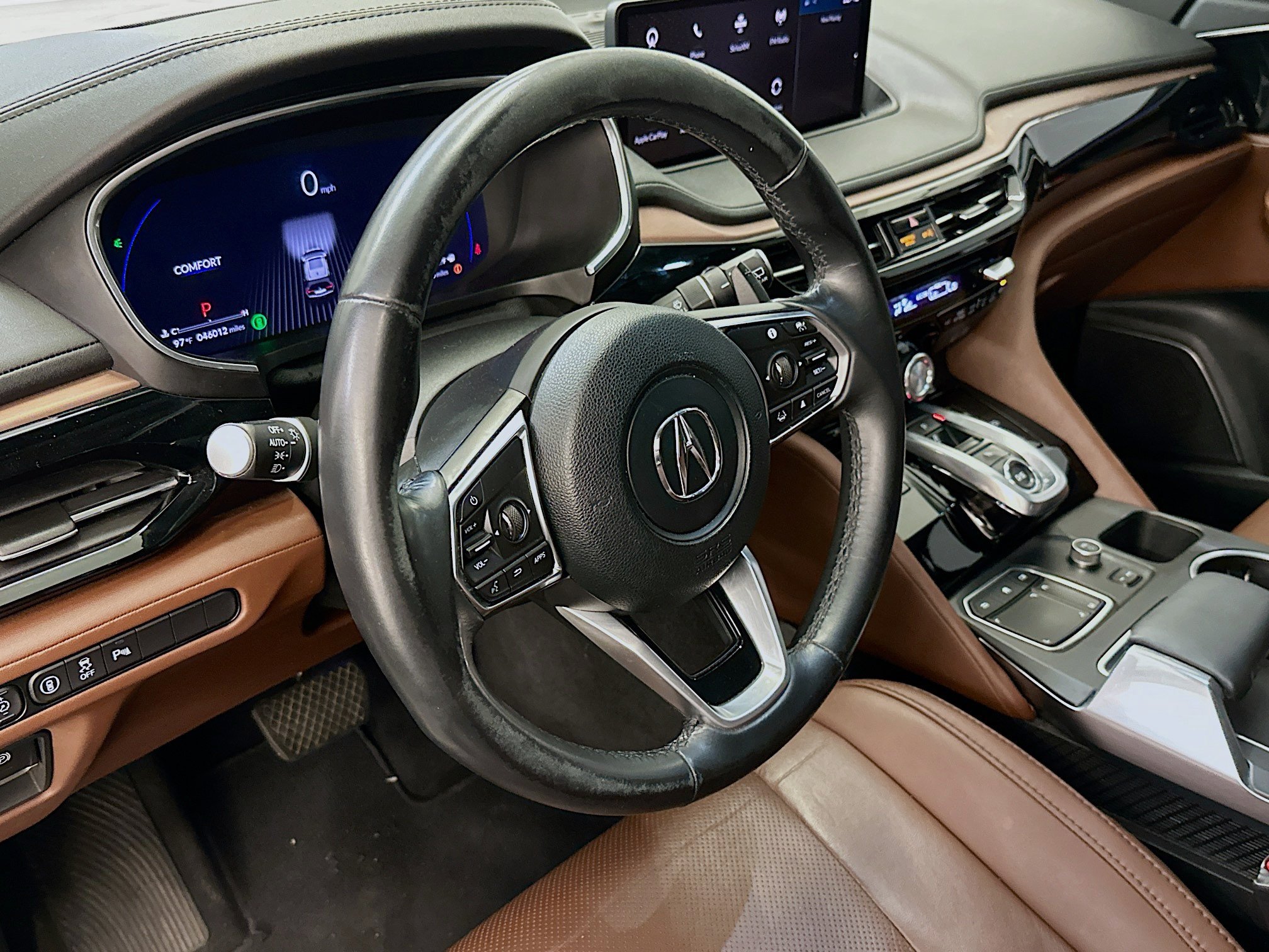 Used 2023 Acura MDX SH-AWD w/ Technology Package image 18