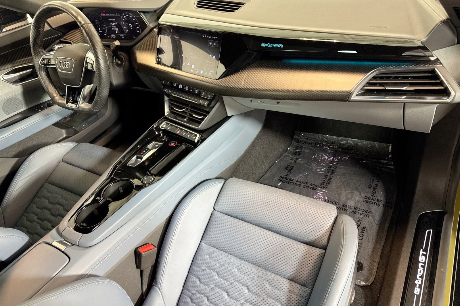 Used 2022 Audi e-tron GT Prestige w/ Prestige Package image 27