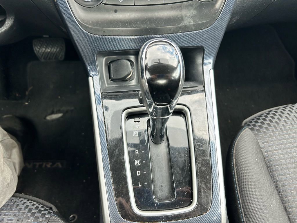 Used 2017 Nissan Sentra SR w/ Driver's Assist Package image 26