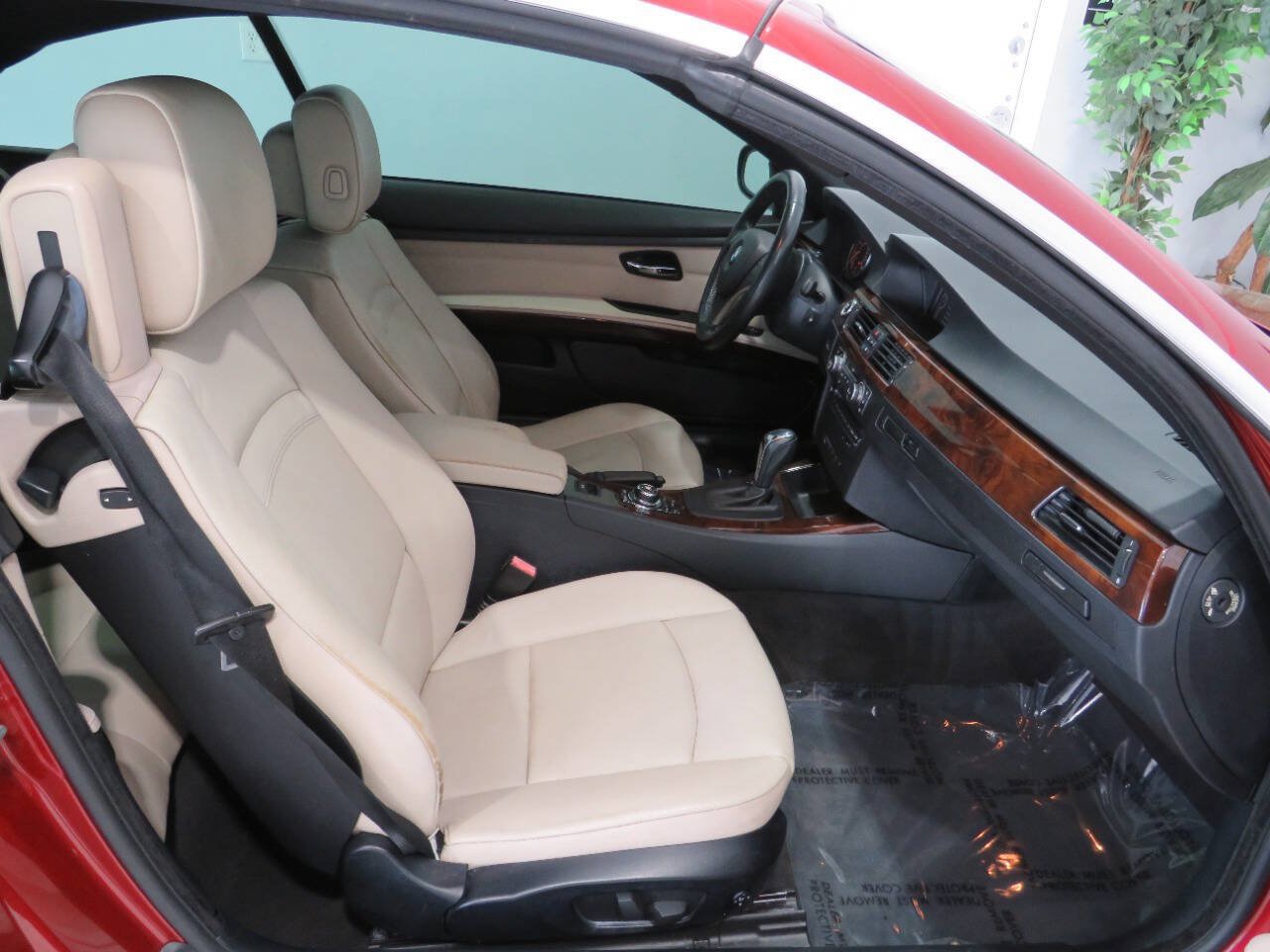 Used 2012 BMW 328i Convertible RWD image 9